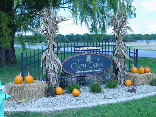 803 Oak Court, Greenfield, IN 46140