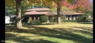 803 Oak Court, Greenfield, IN 46140