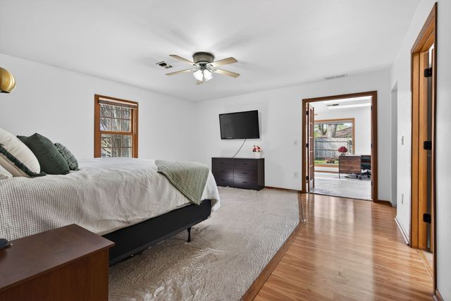 451 Colorado Avenue, Aurora, IL 60506