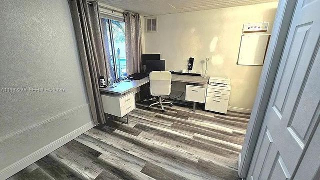 521 E Evanston Cir, Fort Lauderdale, FL 33312