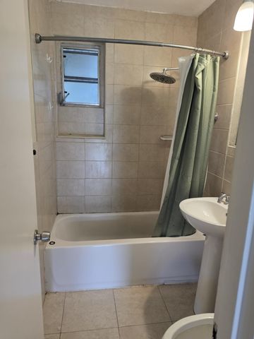 5926 TAFT Street, Hollywood, FL 33021