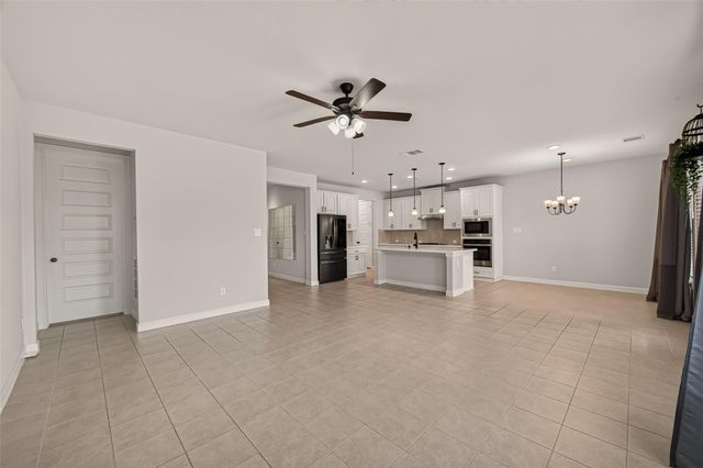 8522 Belfast Manor Ln, Richmond, TX 77407