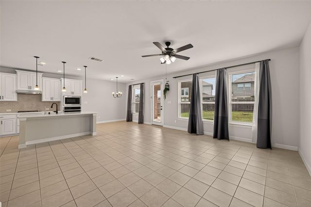 8522 Belfast Manor Ln, Richmond, TX 77407