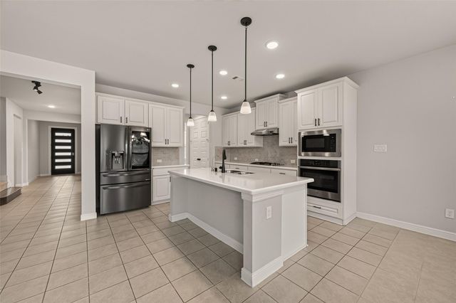 8522 Belfast Manor Ln, Richmond, TX 77407