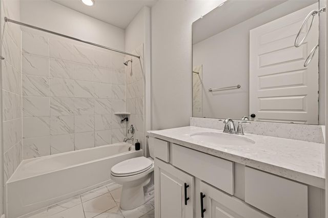 8522 Belfast Manor Ln, Richmond, TX 77407