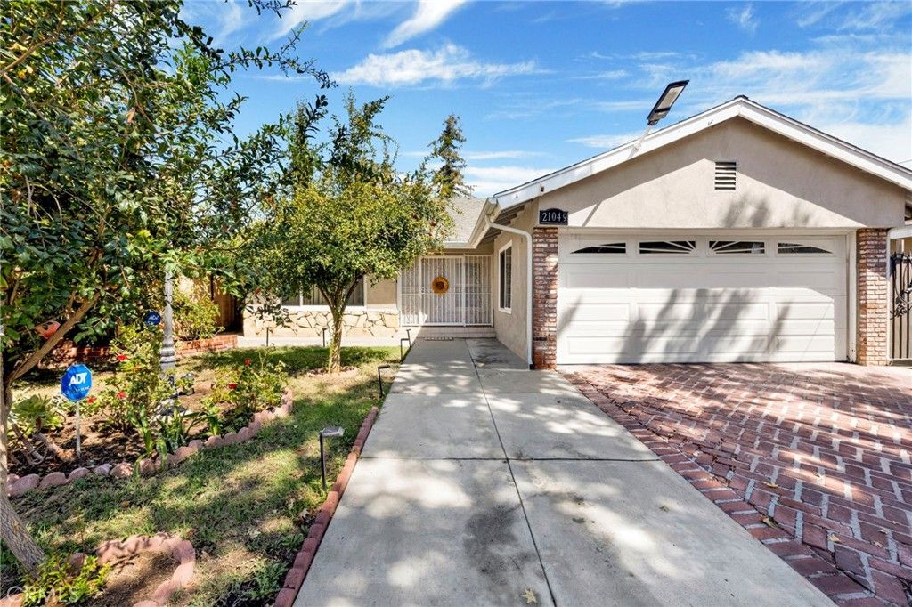 21049 community, Canoga Park, CA 91304 — photo 5
