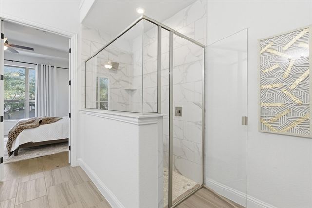 225 Diamondback DR, Georgetown, TX 78628