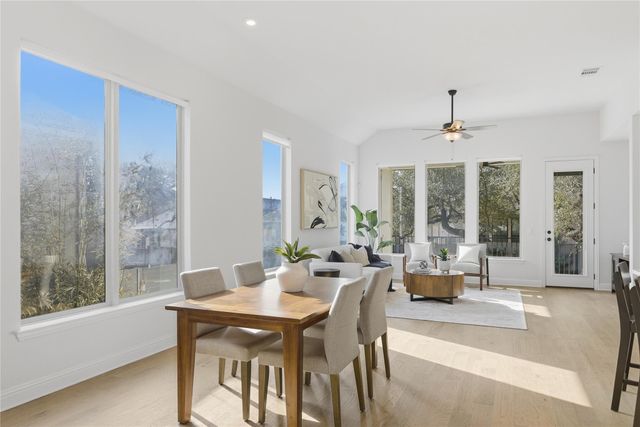 225 Diamondback DR, Georgetown, TX 78628