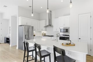 225 Diamondback DR, Georgetown, TX 78628