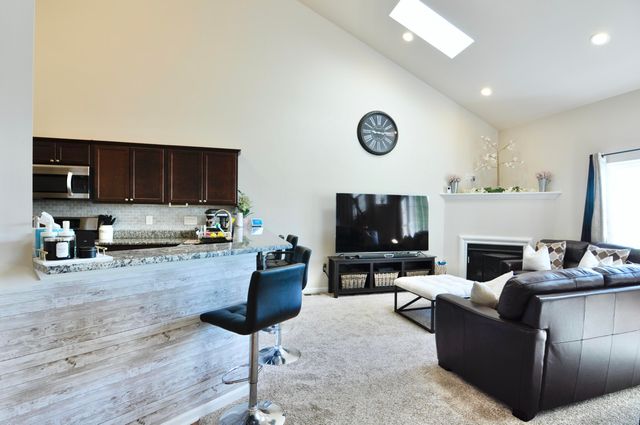 4481 Bridgeview Lane, Canton, MI 48188