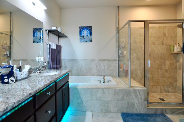 4481 Bridgeview Lane, Canton, MI 48188