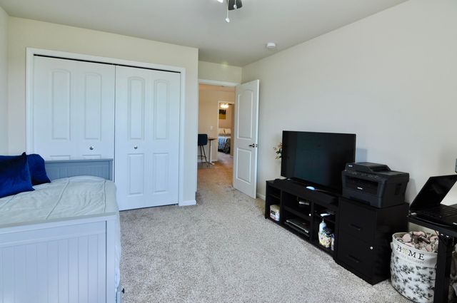 4481 Bridgeview Lane, Canton, MI 48188