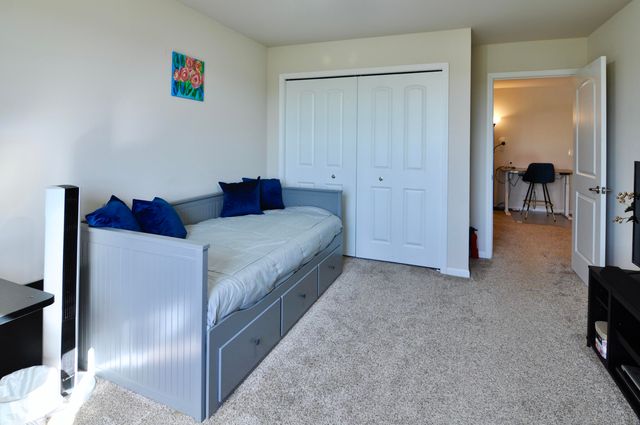 4481 Bridgeview Lane, Canton, MI 48188