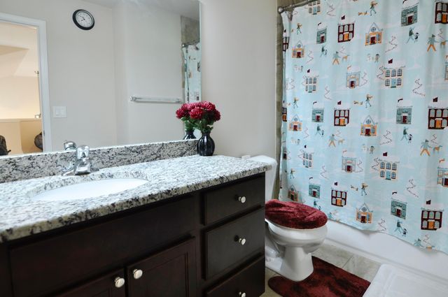 4481 Bridgeview Lane, Canton, MI 48188