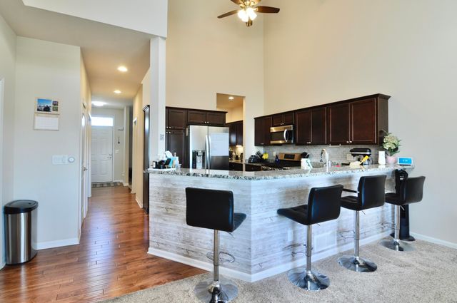 4481 Bridgeview Lane, Canton, MI 48188