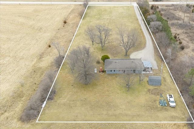 13854 238th Street, Lawrence, KS 66044