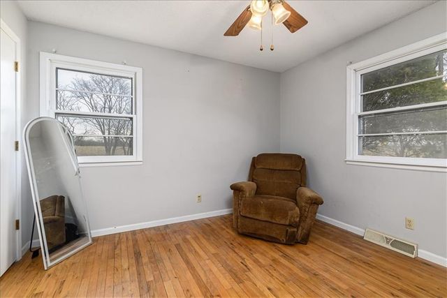 13854 238th Street, Lawrence, KS 66044