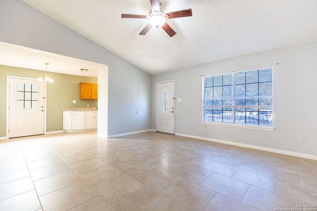 2914 Jardines, San Antonio, TX 78237