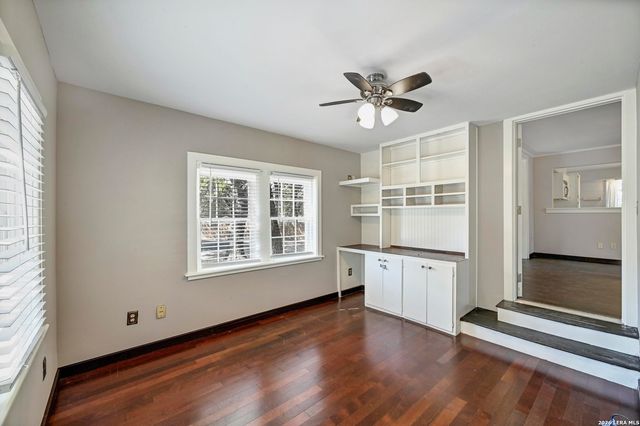 1005 4TH ST, Blanco, TX 78606