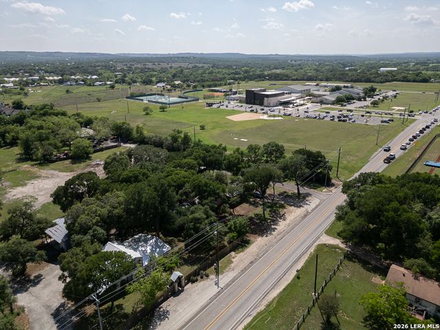 1005 4TH ST, Blanco, TX 78606