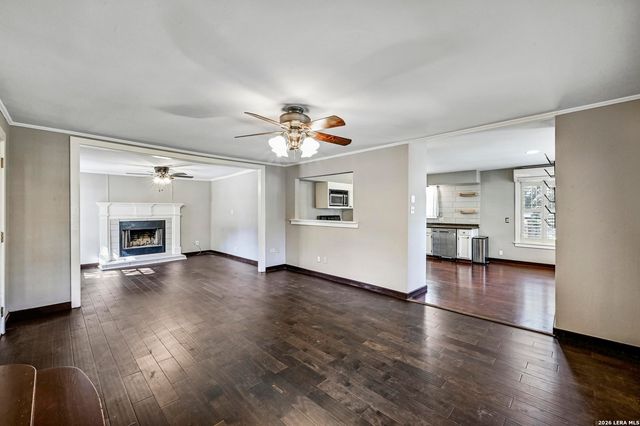 1005 4TH ST, Blanco, TX 78606