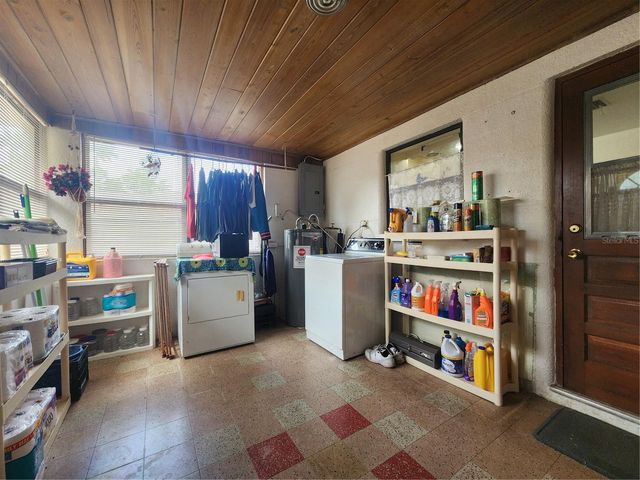 1604 28TH STREET W, Bradenton, FL 34205