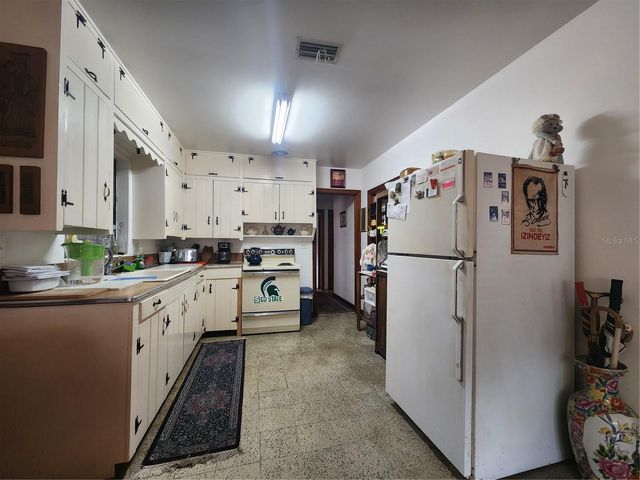 1604 28TH STREET W, Bradenton, FL 34205