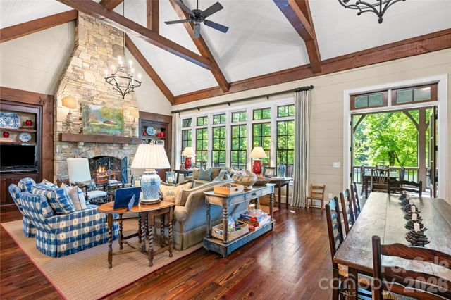 1585 Cold Mountain Road, Lake Toxaway, NC 28747