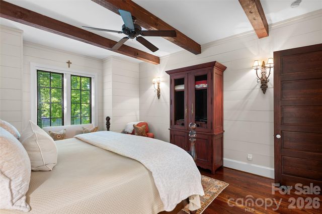 1585 Cold Mountain Road, Lake Toxaway, NC 28747