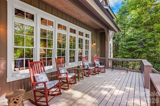 1585 Cold Mountain Road, Lake Toxaway, NC 28747