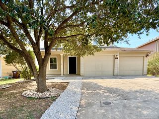 6910 LUNAR WAY, Converse, TX 78109