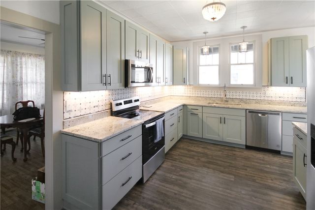 413 S Depot Street, Seneca, SC 29678