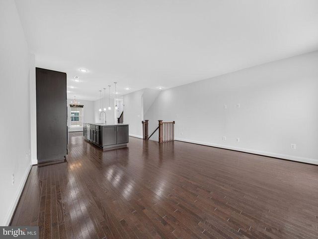 20415 CODMAN DR, Ashburn, VA 20147