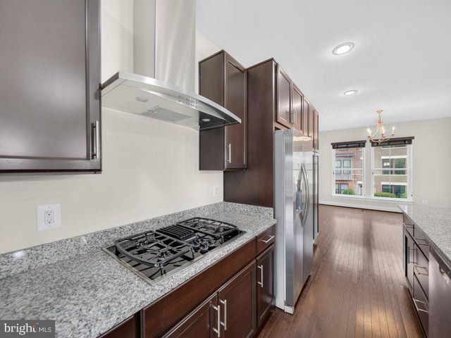 20415 CODMAN DR, Ashburn, VA 20147