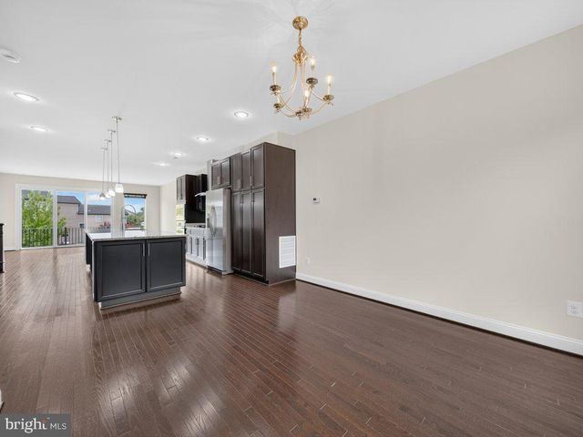 20415 CODMAN DR, Ashburn, VA 20147