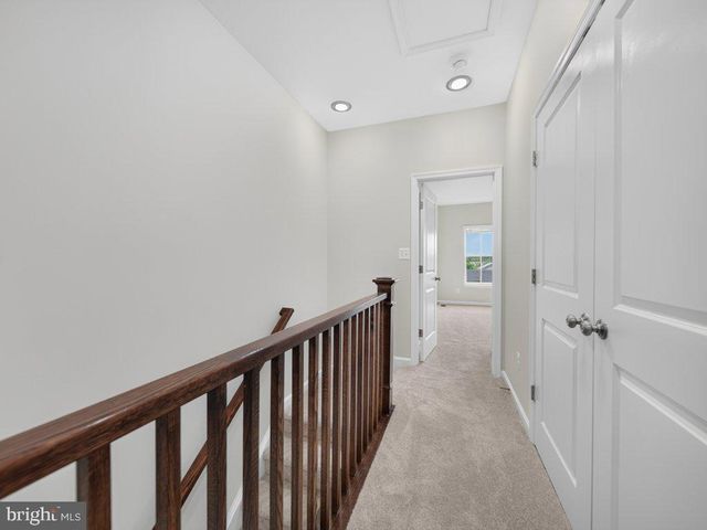 20415 CODMAN DR, Ashburn, VA 20147