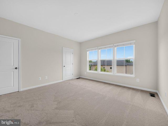 20415 CODMAN DR, Ashburn, VA 20147