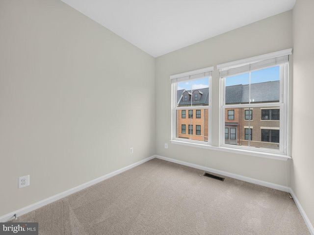 20415 CODMAN DR, Ashburn, VA 20147