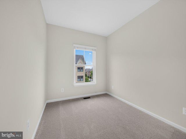 20415 CODMAN DR, Ashburn, VA 20147