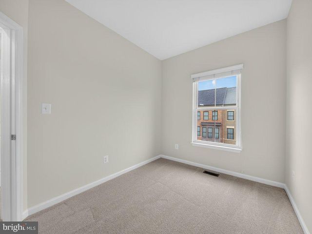20415 CODMAN DR, Ashburn, VA 20147
