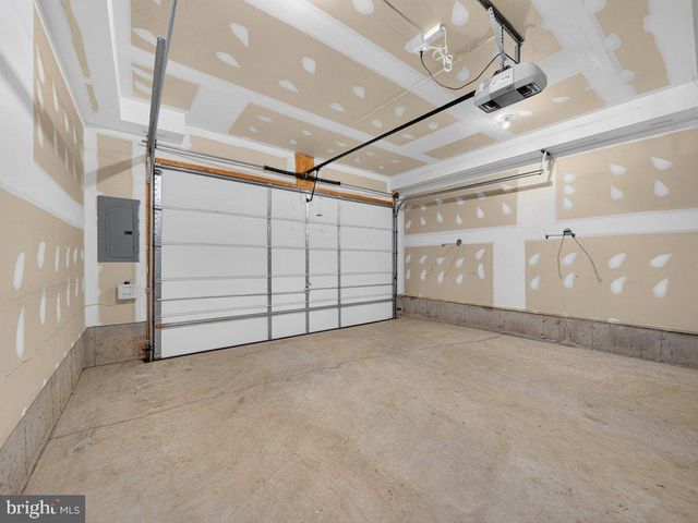 20415 CODMAN DR, Ashburn, VA 20147