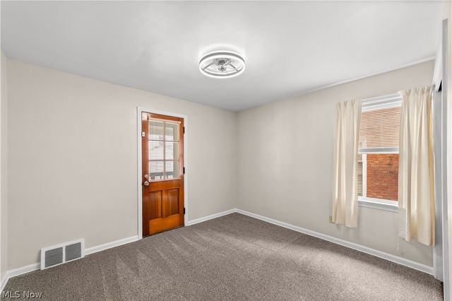 11117 Vernon Avenue, Garfield Heights, OH 44125
