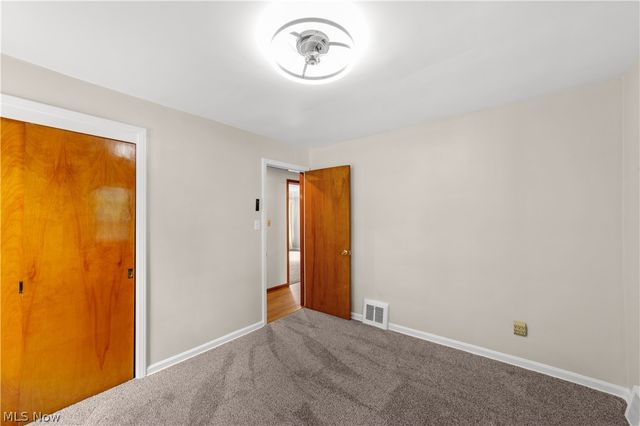 11117 Vernon Avenue, Garfield Heights, OH 44125