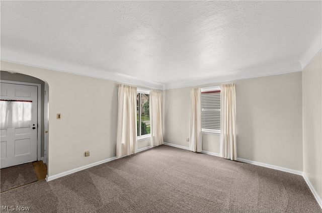 11117 Vernon Avenue, Garfield Heights, OH 44125