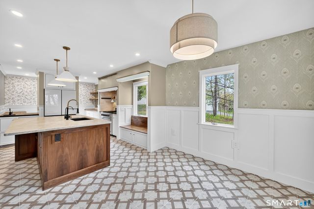 10 Grant Farm Road, Manchester, CT 06040