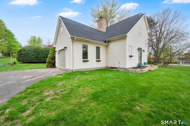 10 Grant Farm Road, Manchester, CT 06040