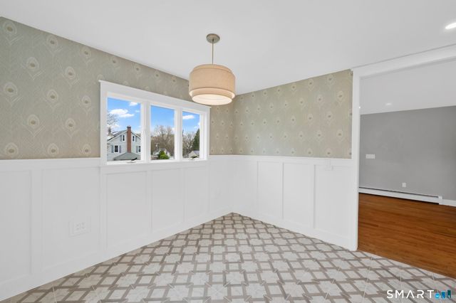 10 Grant Farm Road, Manchester, CT 06040