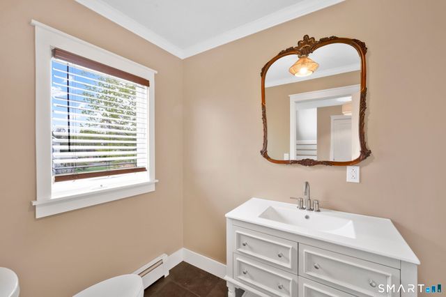 10 Grant Farm Road, Manchester, CT 06040