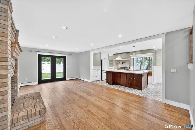 10 Grant Farm Road, Manchester, CT 06040