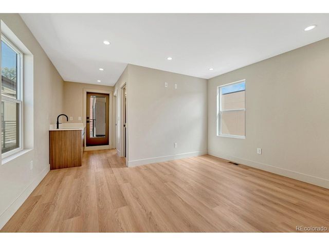 2323 S High St, Denver, CO 80210